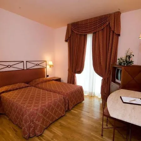 Semifonte 4*